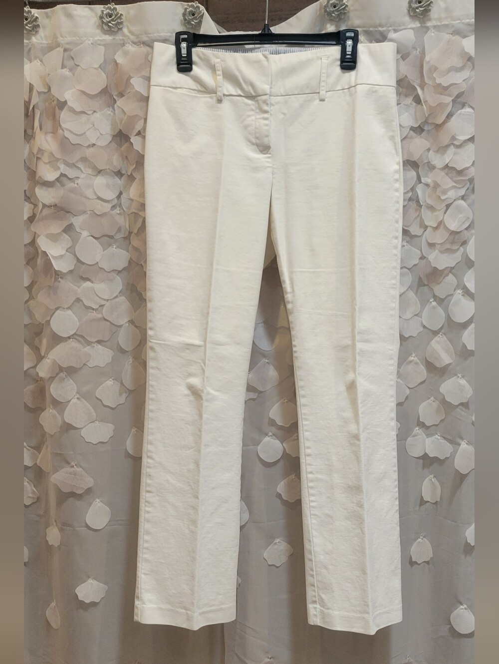 Tommy Hilfiger Size 8 White Straight-Leg Pants